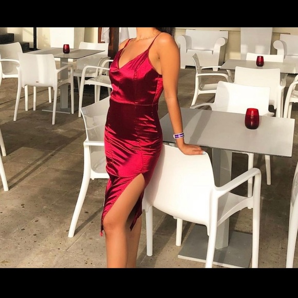 Silk dresses - Picture 3 of 4